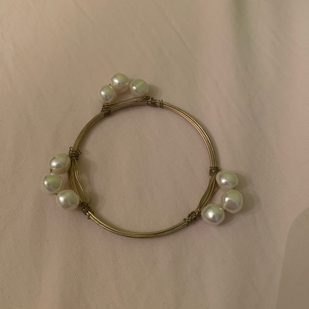 Pearl bundles bracelet